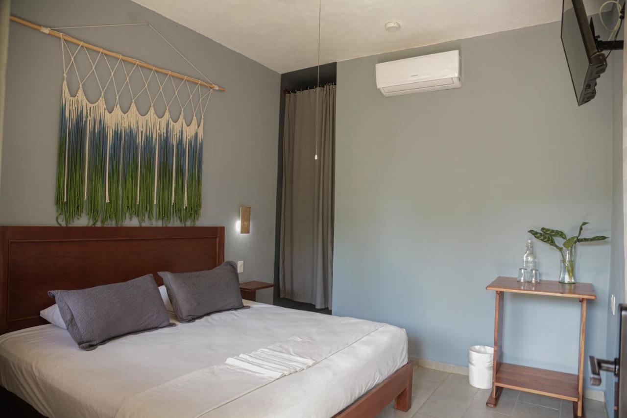 Hotel Makaabá Eco-Boutique Bacalar Esterno foto A room at the hotel