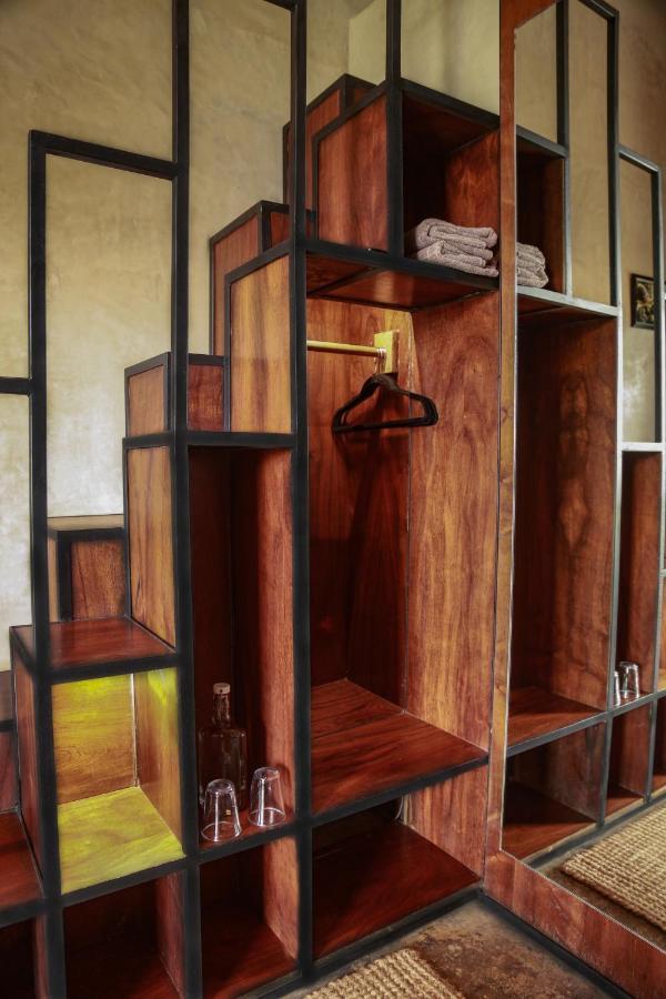 Hotel Makaabá Eco-Boutique Bacalar Esterno foto A wardrobe