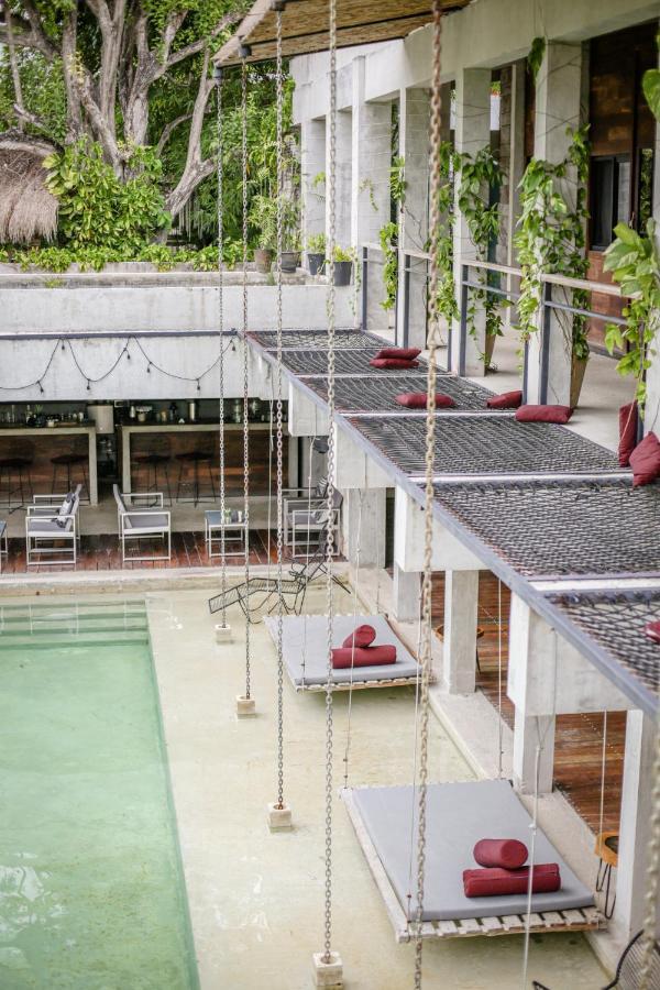 Hotel Makaabá Eco-Boutique Bacalar Esterno foto The swimming pool at the hotel